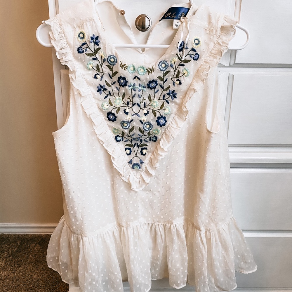 Francesca’s tank top